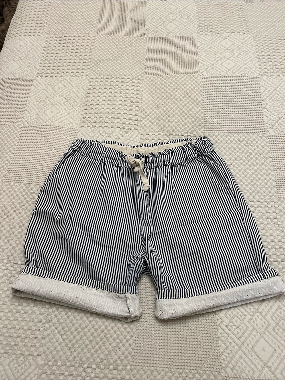 Women’s Navy & White Striped shorts cotton made in Italy size L